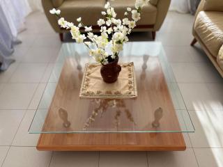 Two Bedroom Apartment on Front Line Of The Beach - 4