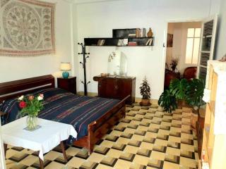 Double Bedroom in the Heart of Tanger - 9