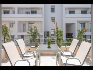 Adelos III Bloom Villa 5BR 360m - Sauna - Rooftop - Athens - 4
