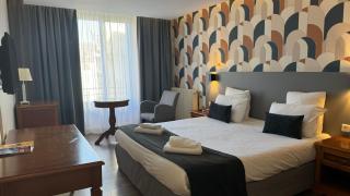 Hotel Le Bourgogne - Évian-les-Bains - 7