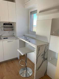 Seaview Studio-Apartment Tar - 5
