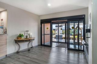 Clarion Inn near Lookout Mountain - 6