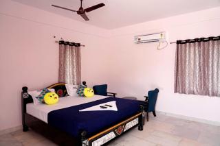 Blue stone homestay guest house - Visakhapatnam - 2