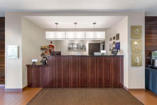 Sleep Inn & Suites Columbia - 7
