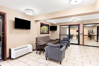 Quality Inn Cleveland Airport - Middleburg Heights - 5