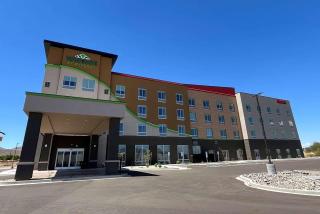Hawthorn Extended Stay by Wyndham Kingman - Kingman - 9