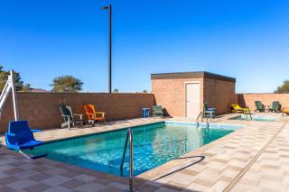 Hawthorn Extended Stay by Wyndham Kingman - Kingman - 5
