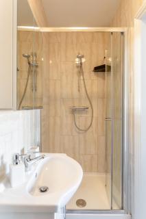Room in Guest room - Apple House Wembley - Edgware - 4