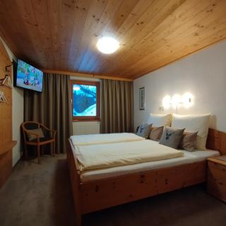Ferienwohnung Ehrensberger - Brixen im Thale - 0