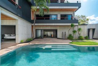 Sunset Berawa - Exclusive Modern 4BR Villa in Central Canggu! - Canggu - 4