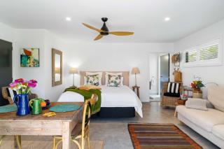 Seagrass Studio Guesthouse - By the Beach - Tairua - 0