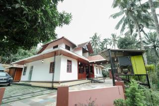 Wayanad Vista Family Bungalow - Padinjarathara - 6