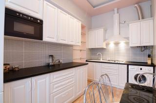 LEOGRAND Apartments on Doroshenka 34 - Lviv - 3