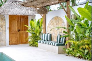 Villa Ratu Canggu - Luxury Villa, Walk to Beaches - Canggu - 4