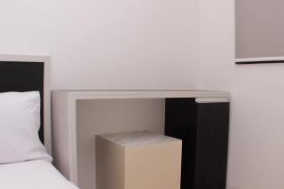 Cozy Living Studio at Urbantown Apartment Karawang By Travelio - Karawang - 5