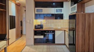 H10 Apartment with FREE Parking - Budapest - 9