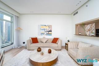 Stunning 2 BR in the heart of Downtown, 360 views - 4