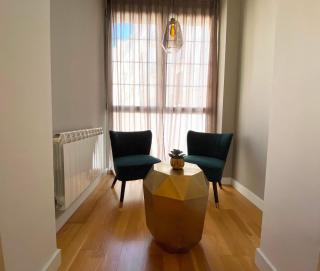 Spacious Elegant on Avenue Diagonal By MyRentalHost - Barcelona - 6
