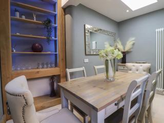 2 Castlegate - Knaresborough - 4
