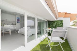 Buhardilla con terraza acogedora - Coslada - 0