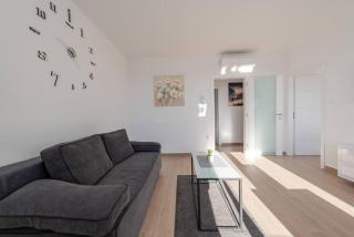 Jozy 1 sea view modern apartment - Novalja - 1