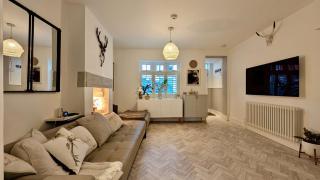 Luxury House with Parking in London - Teddington - 6