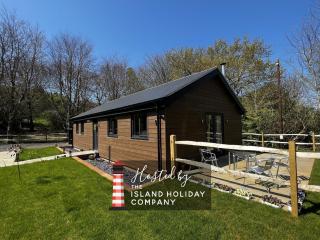 Cherry Lodge - Godshill - 0