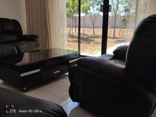 Silver Moon Guest Lodge - 2