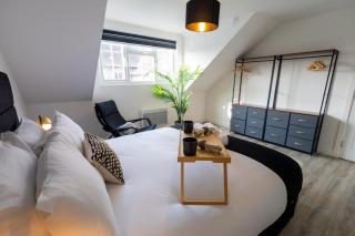 Contemporary 3BR flat in Watford - Watford - 9