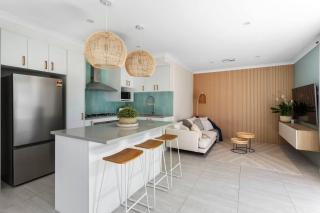 Beach Bliss Stylish Retreat-spa & Prime Location - Perth - 7
