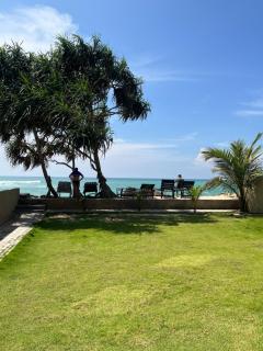 Blue Wave Beach Villa by Aaryan Group - Ambalangoda - 2