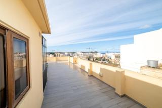 Peaceful Corner Penthouse 3 bed with views - St Paul's Bay - 5