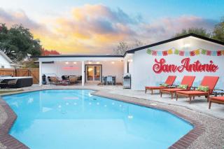 Starcrest 4 Br Haven Pool Hot Tub Putt Putt Arcade - 0