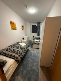 UPSIDE Living - Apartments - Merseburgo - 4