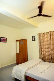 Kuppendare Coorg Home stay G - 4