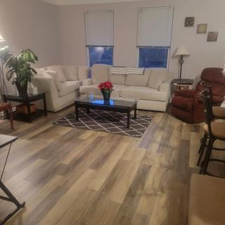 Nice Condo on Nature Preserve - Dublin - 9