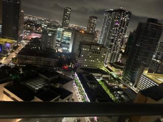 Luxury High rise - Miami - 3