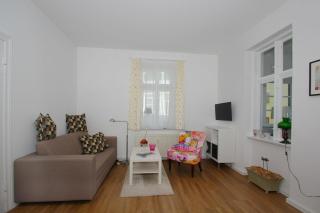 Villa mit Sonnenhof FeWo Gartenzauber mit kostenfreier Schwimmbadnutzung in Sellin - Göhren - 6