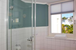 Villa mit Sonnenhof FeWo Netzboden - kostenfreie Schwimmbadnutzung in Sellin - Göhren - 1