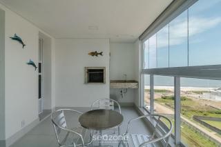 Seafront condominium with pool - SHC - 9