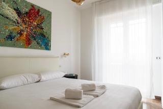 Youhosty - Paul Valery Bis - Milan - 6