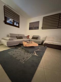 The root loft Trikala - 3