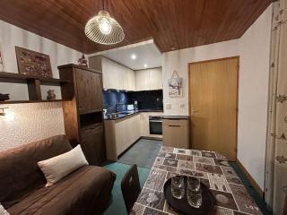 Studio à Méribel, proche pistes et commerces, balcon - FR-1-180-553 - 3