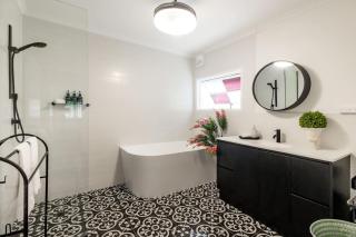 Bluebell Charm Cairns 4BR Home, 3 min to Hospital - Cairns North - 7
