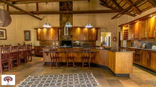 Zebula Golf and Wildlife Estate - Oryx Walkway Pax 16 - Moi Signature Luxury villa - Mabula - 4
