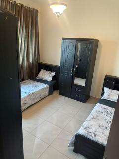 Spacious 3BR PLUS MAID ROOM - Sharjah - 4