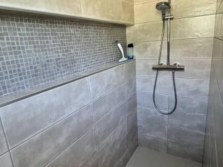Villa rénovée avec piscine, clim, proche plages et commerces, 6 pers., Les Issambres - FR-1-768-67 - Roquebrune-sur-Argens - 1
