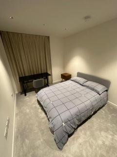 Stylish Canary Wharf Apartment 2-Bed Near O2 Arena & ExCeL Centre - 5