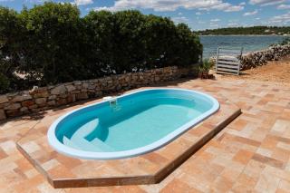 Isolated apartments with a swimming pool Cove Modrave, Sibenik - 20191 - Murter - 4