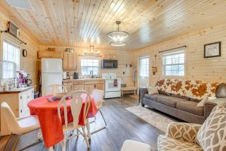 On 40 Acres Charming Cabin in Zanesville! - Zanesville - 4